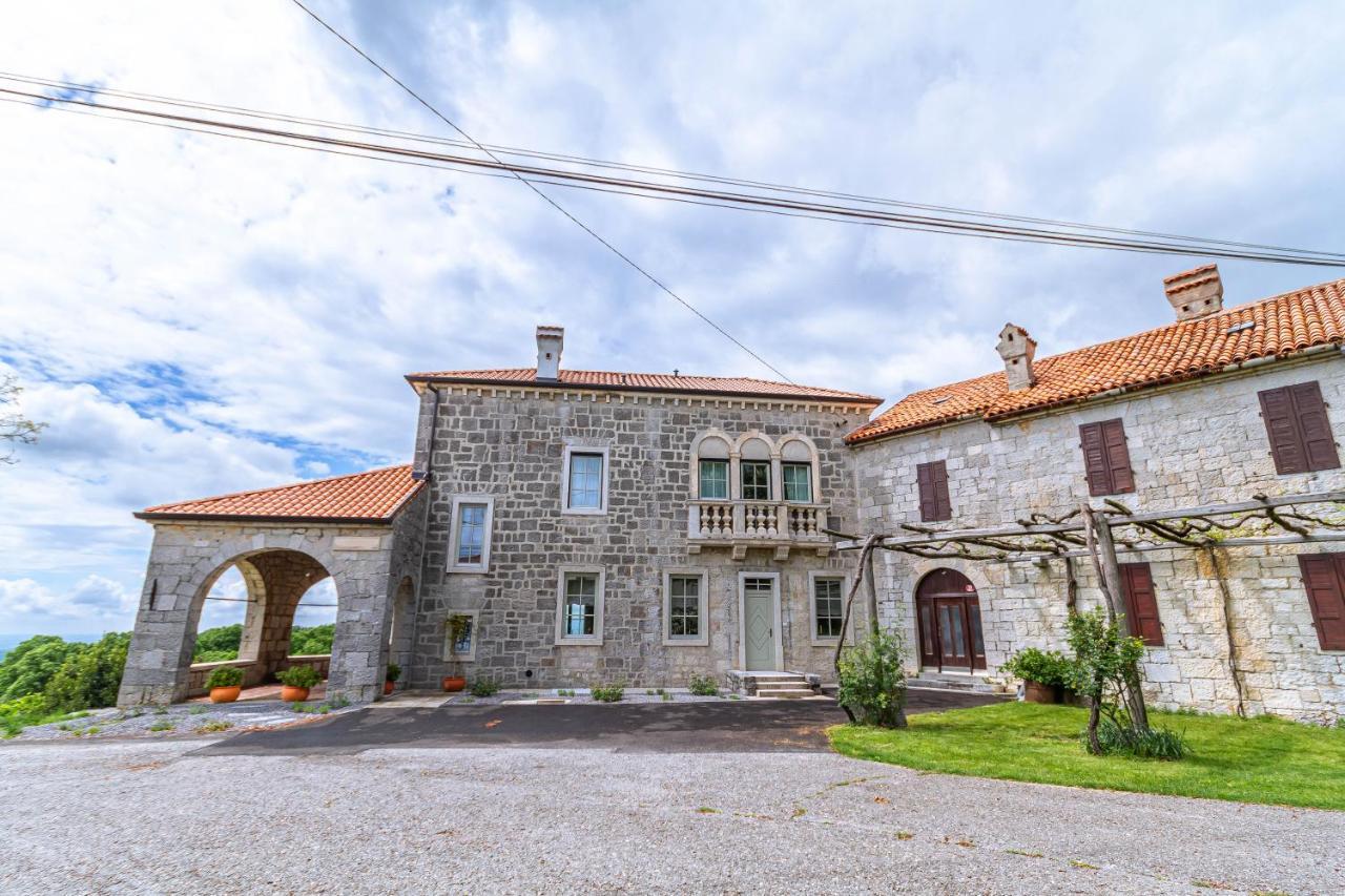 Vila Brinovka Kostanjevica na Krasu Exterior photo
